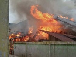 Bulog dan Pemko Dumai Salurkan Bantuan Pangan untuk Warga