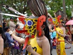 Tarian Babukung Ritual Kematian Adat Dayak Tomun yang Sarat Nilai Budaya